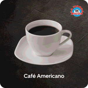 Café americano recién hecho en La Vianda Express, bebida para desayuno en Morelia