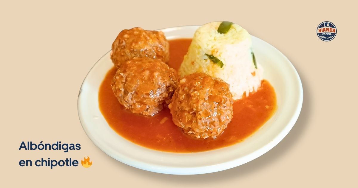 Albóndigas en chipotle menú del día en Morelia La Vianda Cocina Moreliana